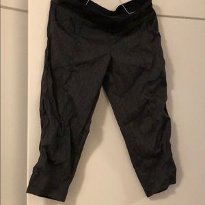 Black heather Capri workout pants